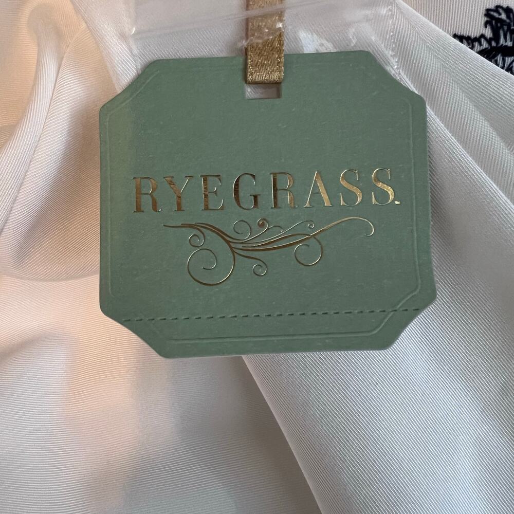 NWT Floral Print Midi Dress in White with Black Botanical Print Women's Large - Picture 16 of 16